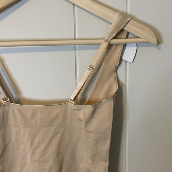 NWT Assets by Spanx Full Body Shapewear Nude Size Extra Large - Picture 6 of 7